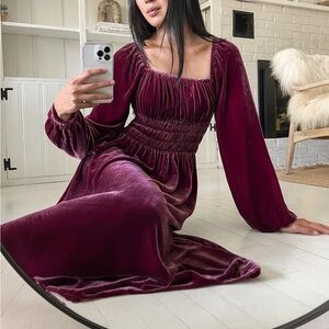 Hill House sz S Jasmine Nap Dress Burgundy Red Velvet Smocked Long Sleeve